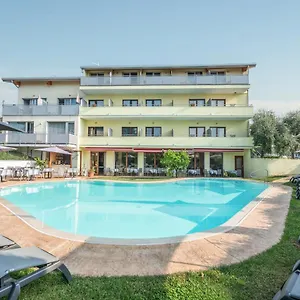 Hotel Alessandra, Garda (Verona)